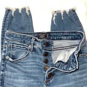 Abercrombie jeans size 25